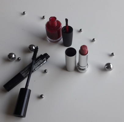 Sfera inox Ø 3/32" (mm. 2,381) AISI 304 per cosmetica