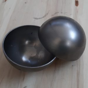 Mezza sfera cava
