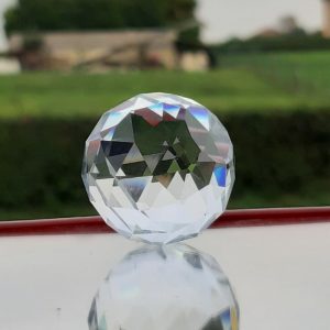 Sfera &Oslash; 30 mm. CRISTALLO SFACCETTATA PIANA