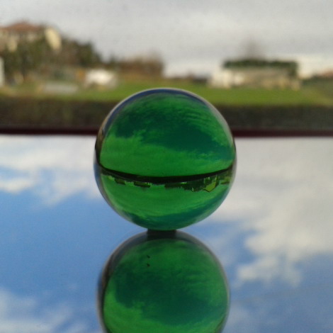 Sfera Ø 40 mm. CRISTALLO TRASP. VERDE